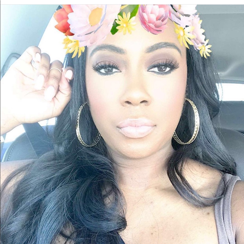 Meet your Posher, Toyka